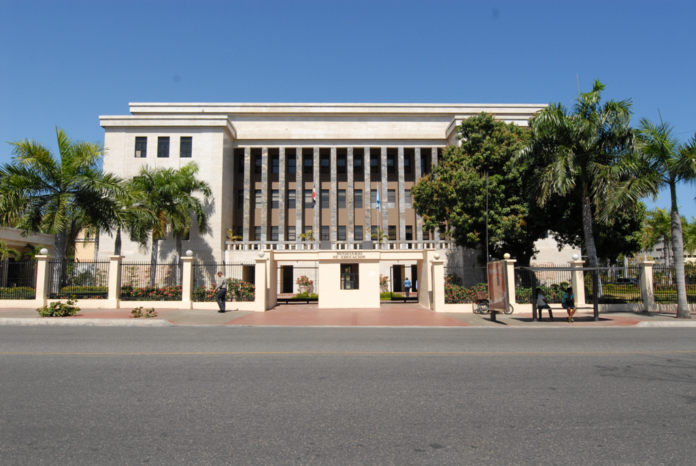 Evaluación de Desempeño Docente alcanza 85.59 % de avance en fase de observación de clases