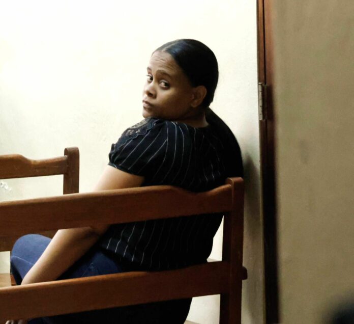 Tres meses de prisión preventiva a madre acusada de asfixiar a su hija en San Cristóbal