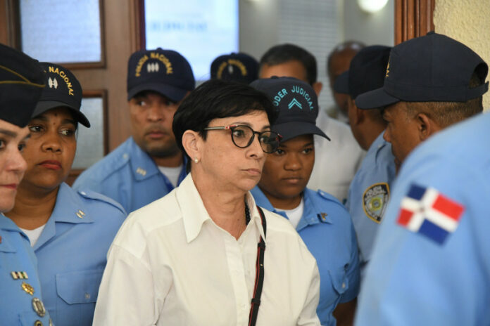 Maribel Espaillat sobre tragedia Jet Set: “Lo lamento, me duele el alma y pido fortaleza para todas las familias”