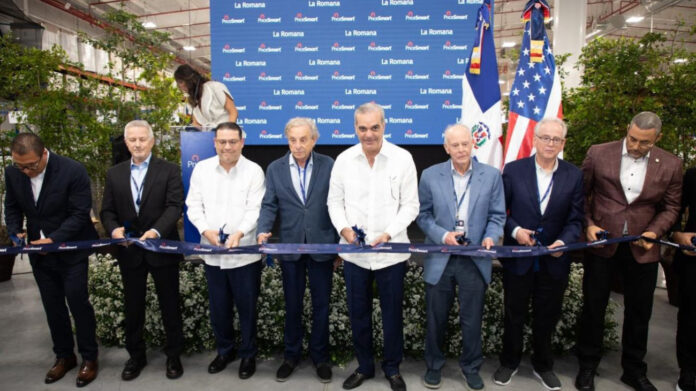 Abinader participa en la inauguración de la nueva sucursal de PriceSmart en La Romana