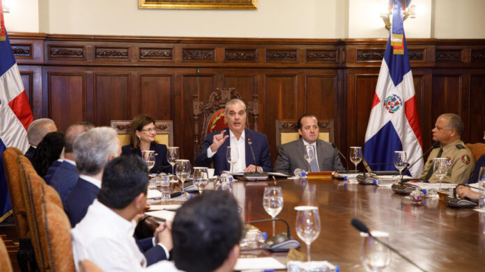 Gobierno anuncia nuevas medidas para enfrentar el impacto de la crisis en Medio Oriente