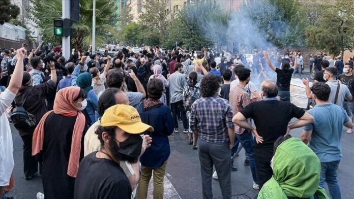 India insta a sus ciudadanos a abandonar Irán