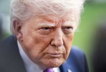 Trump dice que el estrecho de Ormuz está abierto a todos los buques salvo a los iraníes