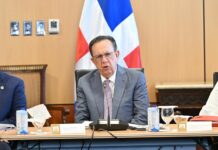 Valdez Albizu y Magín Díaz se reúnen con misión del FMI para iniciar Staff Visit con RD