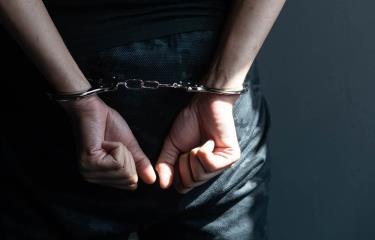 Arrestan a seis dominicanos en EE. UU. por presunto fraude millonario al programa SNAP