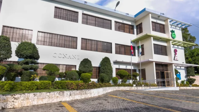 Dictan 30 días de internamiento provisional a tres adolescentes por muerte de menor en Conani
