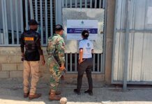 Clausuran almacén por reetiquetar productos vencidos y procesar alimentos en mal estado en San Cristóbal