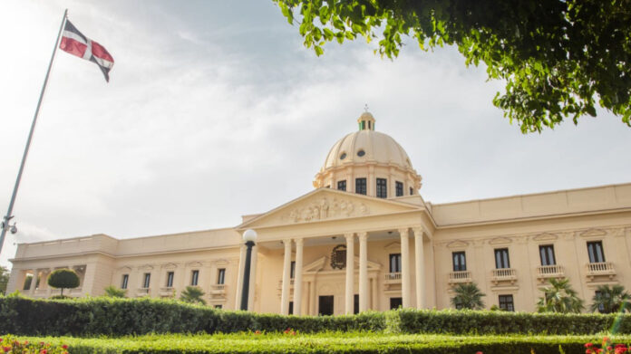 Abinader propone cambios al Código Civil para unificar aplicación de las leyes en el GSD