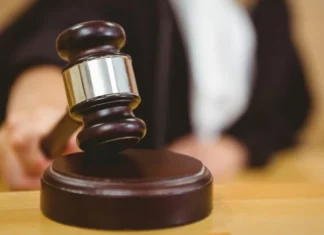 Condenan a tres hombres por posesión y tráfico de drogas en Monte Plata