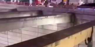 Captan a hombre mientras caía en paso a desnivel de la Núñez de Cáceres