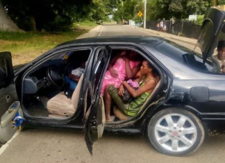 Ejército intercepta vehículo utilizado para el transporte ilegal de 14 extranjeros en Guayubín