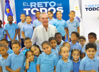 Abinader inaugura la Escuela Básica José Valentín Pérez Castro en La Noriega