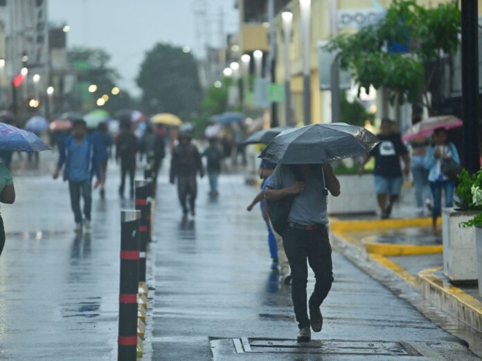 Tormenta Tropical Cristina amenaza El Salvador: autoridades advierten sobre lluvias, evacuaciones y peligro de deslaves