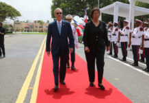 Abinader recibe a su homóloga de Surinam, Jennifer Geerlings-Simons