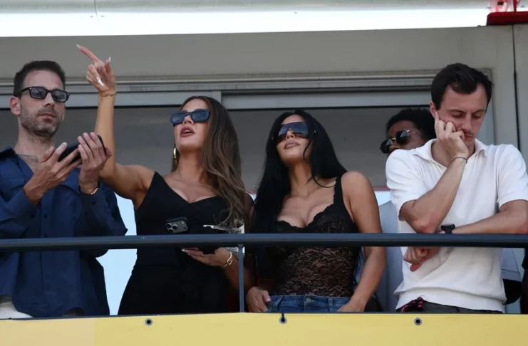 Kim Kardashian debuta en el paddock de la Fórmula 1 para apoyar a su novio Lewis Hamilton