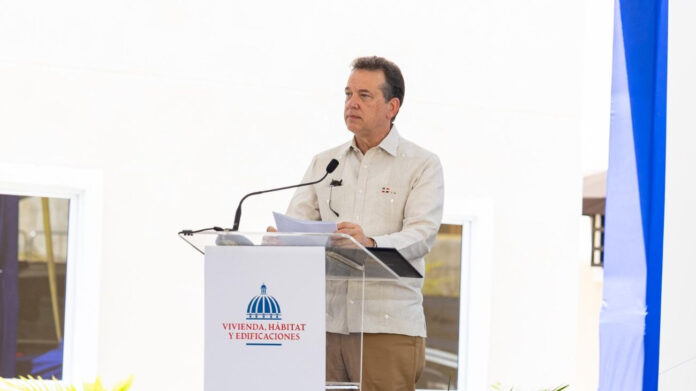 Ito Bisonó destaca que más de 1,300 dominicanos ya tienen hogar propio en urbanización San José