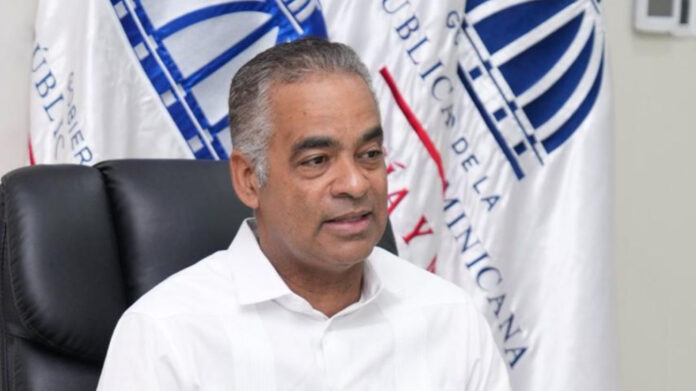 Joel Santos resaltó que el país ya produce cerca de 2,000 MW de energía renovable
