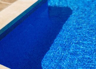 Encuentran adolescente muerta en el interior de una piscina en La Caleta
