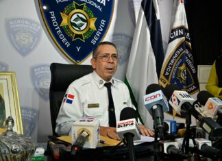 Hombre mata una mujer y deja otra herida en área de emergencia del Darío Contreras