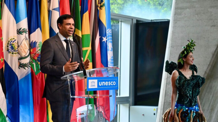 Roberto Ángel Salcedo encabeza la inauguración de la Semana de América Latina y el Caribe en la Unesco