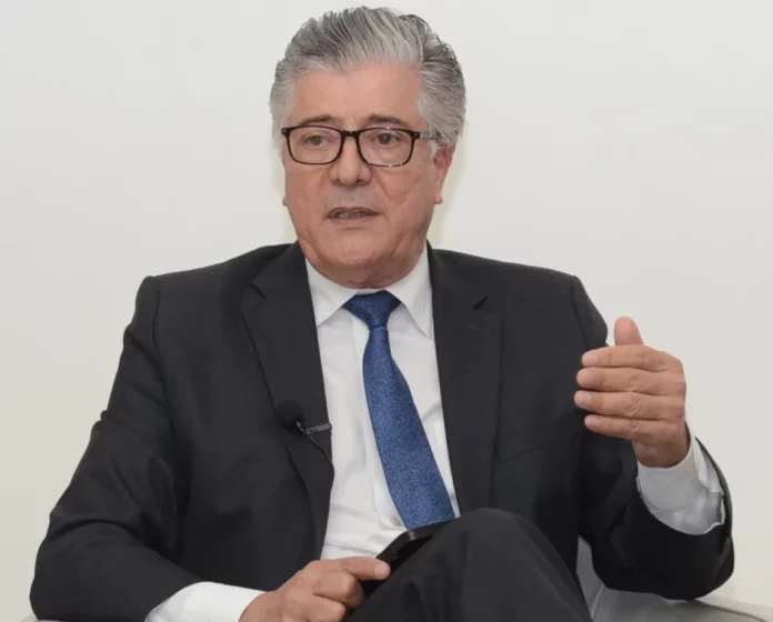 Roberto Santana asegura situación en Las Parras está bajo control tras disturbios