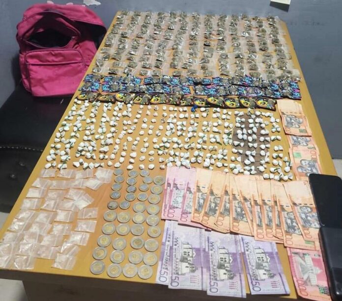 PN en Santiago detiene hombre y le ocupa 440 porciones de sustancias