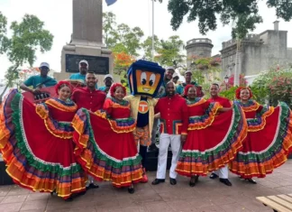 Ministerio de Turismo y el Clúster Turístico de Santo Domingo inician “Turizoneando Verano 2026”