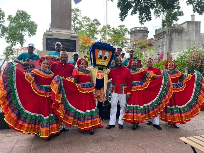Ministerio de Turismo y el Clúster Turístico de Santo Domingo inician “Turizoneando Verano 2026”