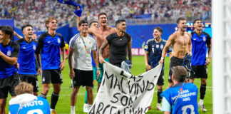 La FIFA no sancionará a los futbolistas argentinos por la pancarta sobre las islas Malvinas