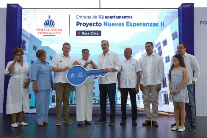 Abinader entrega 112 apartamentos en Boca Chica fortaleciendo el acceso a viviendas dignas
