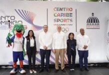 Ministro de Educación recibe antorcha de los XXV Juegos Centroamericanos y del Caribe SD 2026