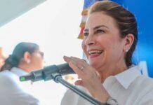 Carolina Mejía encabeza operativo médico social en Capotillo