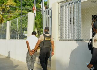 DNCD ocupa más de 14 mil gramos de drogas y arrestan a 56 personas en Santo Domingo Este