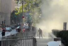 Explosión afuera de un edificio gubernamental en Nueva York