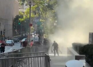 Explosión afuera de un edificio gubernamental en Nueva York