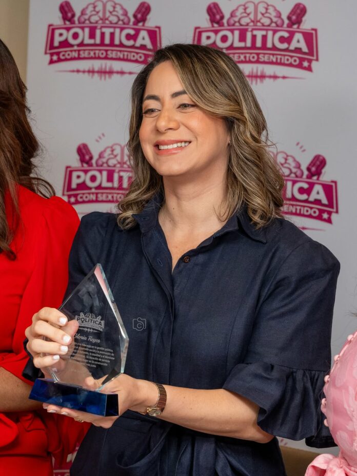 Gloria Reyes apuesta por fortalecer articulación de políticas públicas en favor de las mujeres
