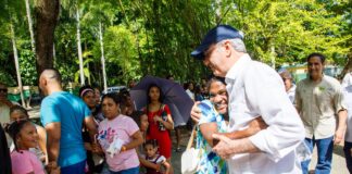 Abinader inaugurará obras educativas, deportivas y turísticas durante jornada de trabajo en Samaná