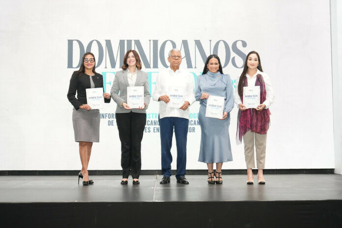 Más de tres millones de dominicanos residen en el exterior, según registro del Index