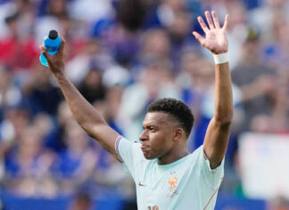 Mbappé alcanza un hito solo superado por Messi