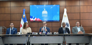 Ministro de Trabajo recibe propuesta para no discriminación de empleo por edad