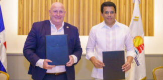 Ministro de Turismo firma acuerdo con la ITF para impulsar la movilidad turística sostenible