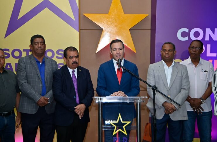 PLD denuncia que productores de mango enfrentan pérdidas por suspensión de exportaciones
