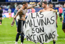 Pancarta de las Malvinas pone en riesgo a Argentina de cara a la final del Mundial