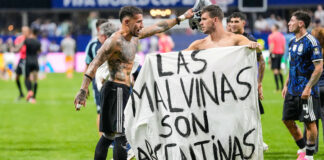 Pancarta de las Malvinas pone en riesgo a Argentina de cara a la final del Mundial
