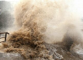 Supertifón Bavi golpea China con fuerza extrema y evacuaciones millonarias