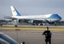 Aeropuerto de Palm Beach en Florida ahora lleva el nombre de Trump