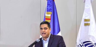 Kelvin Cruz solicita a Lidom ponerse de acuerdo para que niños participen en Caribe Kids