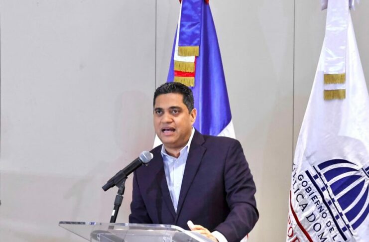 Kelvin Cruz solicita a Lidom ponerse de acuerdo para que niños participen en Caribe Kids
