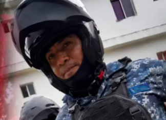 Policía entrega agente al Ministerio Público por muerte de joven en Guajimía