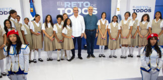 Abinader inaugura el techado del Politécnico Femenino Mercedes Morel que beneficiará a más de 600 estudiantes en La Vega